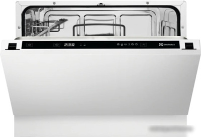 Посудомоечная машина Electrolux ESL2500RO