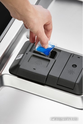 Встраиваемая посудомоечная машина Electrolux EMG48200L