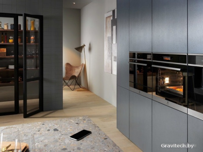 Электрический духовой шкаф Electrolux EOB9S31WX