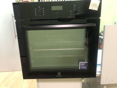Электрический духовой шкаф Electrolux EOE5C71Z
