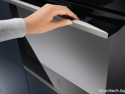Электрический духовой шкаф Electrolux SteamBake 600 KOD5H70BX