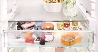 Однокамерный холодильник Liebherr IKB 2760