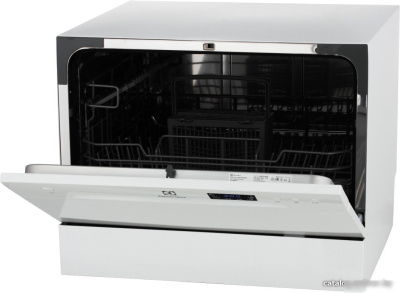 Настольная посудомоечная машина Electrolux ESF2400OW